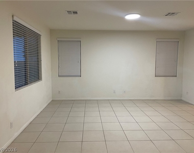 8222 Grizzly Peak Drive - Photo Thumbnail 5