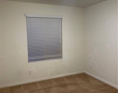 8222 Grizzly Peak Drive - Photo Thumbnail 6
