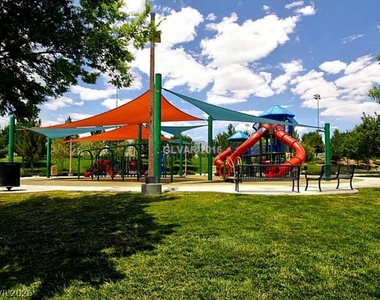 11185 Falesco Avenue - Photo Thumbnail 9