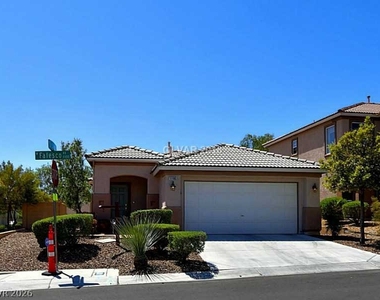 11185 Falesco Avenue - Photo Thumbnail 3