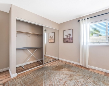 3942 Avocado Drive - Photo Thumbnail 11
