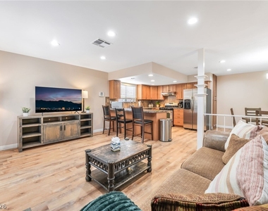3942 Avocado Drive - Photo Thumbnail 2