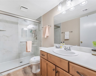 3942 Avocado Drive - Photo Thumbnail 16