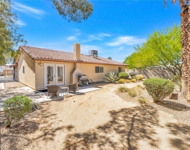 3942 Avocado Drive - Photo Thumbnail 19