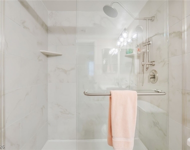 3942 Avocado Drive - Photo Thumbnail 17