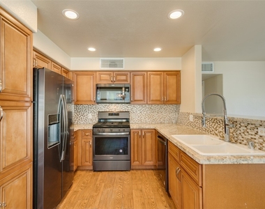 5710 E Tropicana Avenue - Photo Thumbnail 1