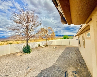 5908 E Badlands Lane - Photo Thumbnail 18