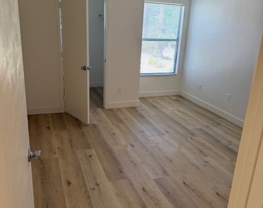 8250 N Grand Canyon Drive - Photo Thumbnail 17