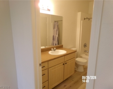 8250 N Grand Canyon Drive - Photo Thumbnail 13