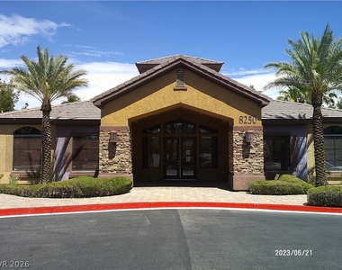 8250 N Grand Canyon Drive - Photo Thumbnail 24