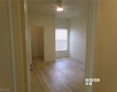 8250 N Grand Canyon Drive - Photo Thumbnail 11