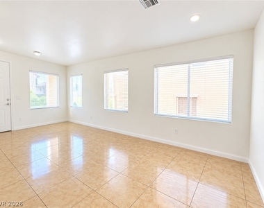 6546 Marco Vista Avenue - Photo Thumbnail 3