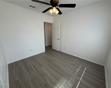3541 Summerday Court - Photo Thumbnail 21