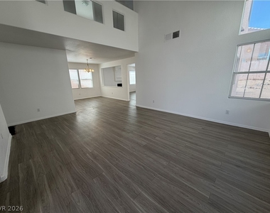 3541 Summerday Court - Photo Thumbnail 2