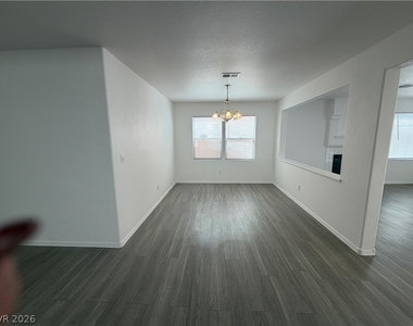 3541 Summerday Court - Photo Thumbnail 6