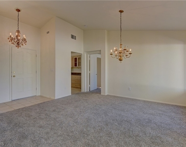 10028 Bundella Drive - Photo Thumbnail 5