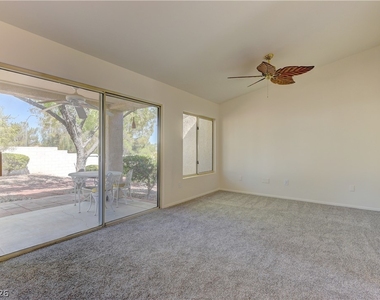 10028 Bundella Drive - Photo Thumbnail 2