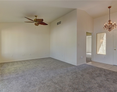 10028 Bundella Drive - Photo Thumbnail 3