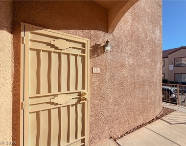 9580 W Reno Avenue - Photo Thumbnail 3