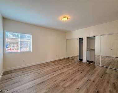 9580 W Reno Avenue - Photo Thumbnail 17