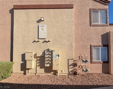9580 W Reno Avenue - Photo Thumbnail 1