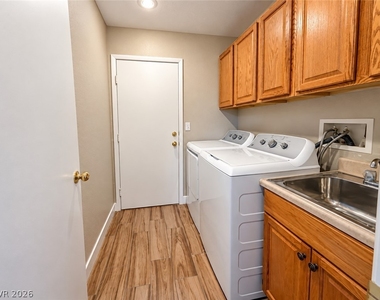 4648 Mountain Tree Street - Photo Thumbnail 14