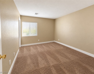 4648 Mountain Tree Street - Photo Thumbnail 8