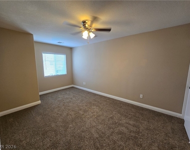245 Country Greens Avenue - Photo Thumbnail 24