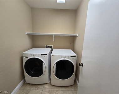 245 Country Greens Avenue - Photo Thumbnail 27