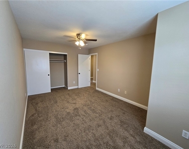 245 Country Greens Avenue - Photo Thumbnail 25