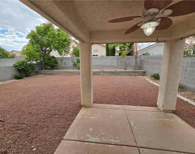 245 Country Greens Avenue - Photo Thumbnail 30