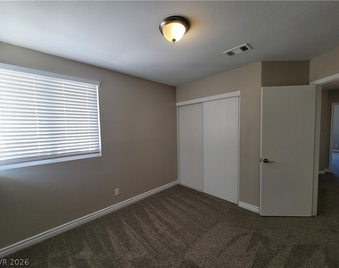 8218 Tone Street - Photo Thumbnail 22