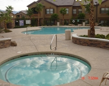8250 N Grand Canyon Drive - Photo Thumbnail 19