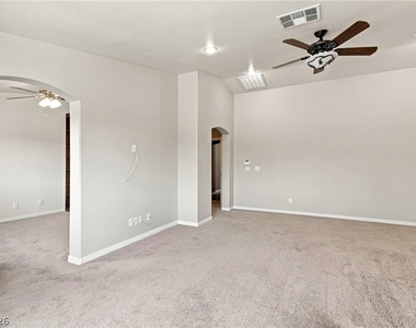 1464 European Drive - Photo Thumbnail 29