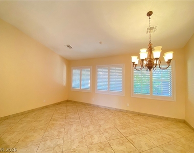 8683 Blakely Court - Photo Thumbnail 7