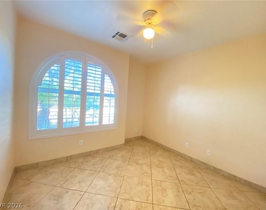 8683 Blakely Court - Photo Thumbnail 27