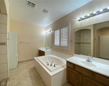8683 Blakely Court - Photo Thumbnail 20