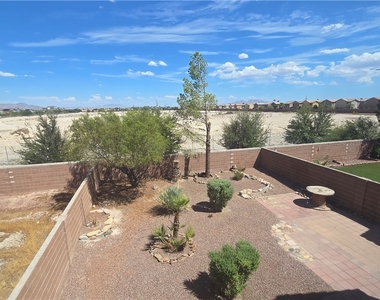 6940 Caspian Tern Street - Photo Thumbnail 13
