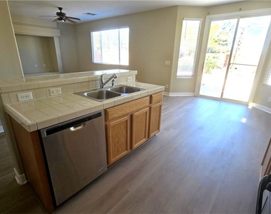 6940 Caspian Tern Street - Photo Thumbnail 6