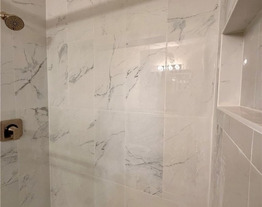 6950 Wedgewood Way - Photo Thumbnail 22