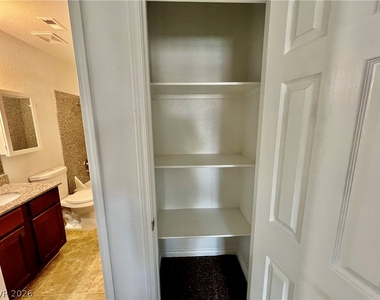 5041 River Glen Drive - Photo Thumbnail 16