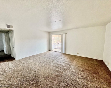 5041 River Glen Drive - Photo Thumbnail 2
