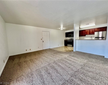 5041 River Glen Drive - Photo Thumbnail 5
