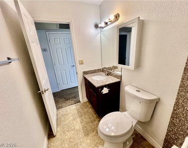 5041 River Glen Drive - Photo Thumbnail 11