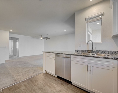 6819 Dark Gunmetal Court - Photo Thumbnail 26