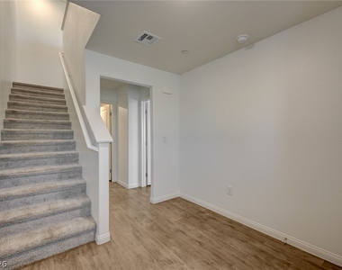 6819 Dark Gunmetal Court - Photo Thumbnail 3