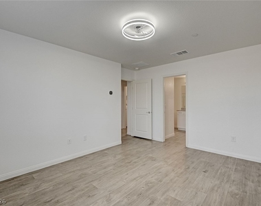 6819 Dark Gunmetal Court - Photo Thumbnail 7
