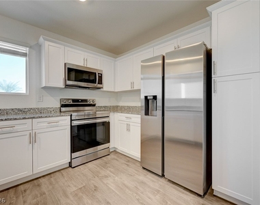 6819 Dark Gunmetal Court - Photo Thumbnail 25