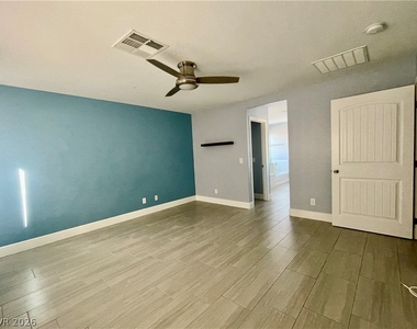 8971 Whitten Park Avenue - Photo Thumbnail 40