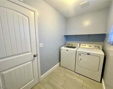 8971 Whitten Park Avenue - Photo Thumbnail 21